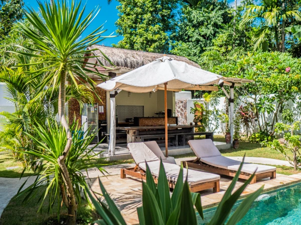 LMBK Surfhouse Accomodation