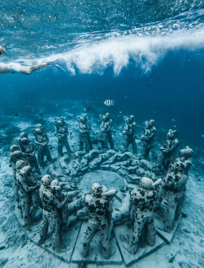 Underwater Statues Lombok