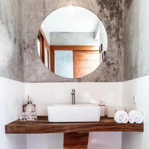 Seger bathroom view at LMBK Surf House Lombok