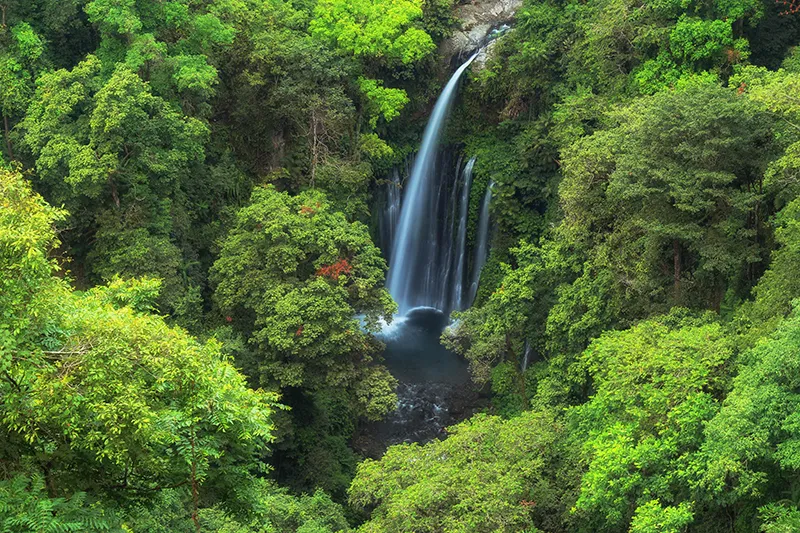 Tiu Kelep cascada