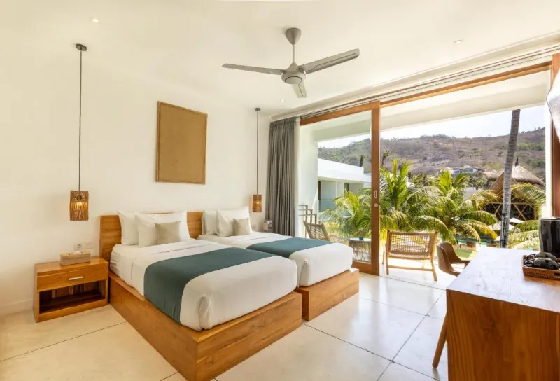 LMBK Surfhouse Accomodation